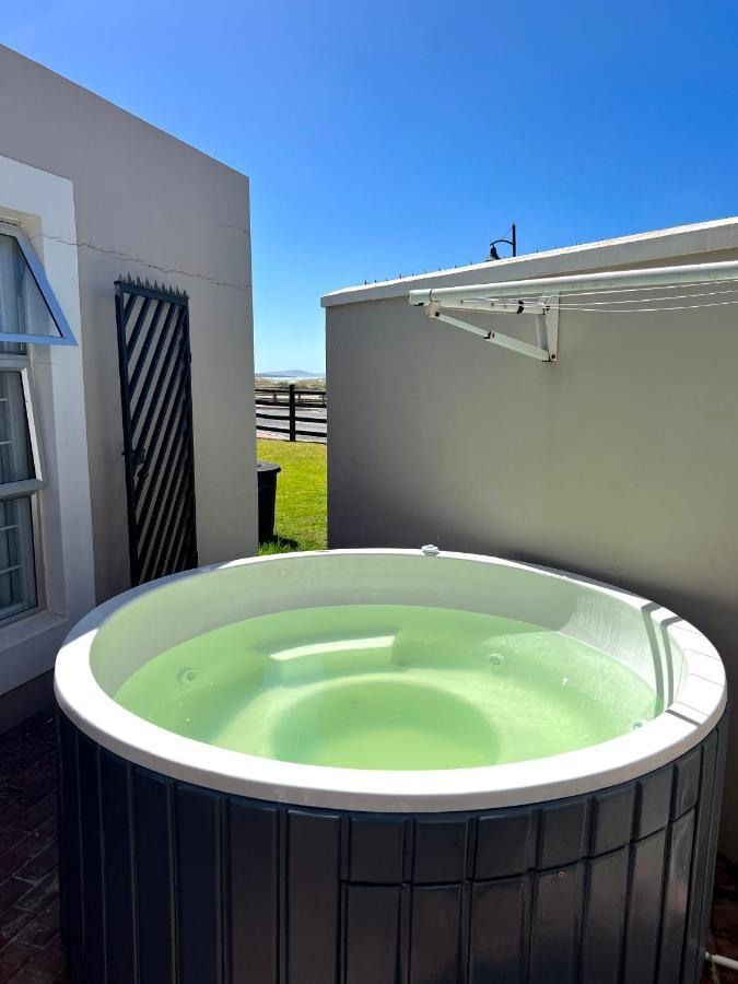 Beachfront Kite House No 1 Shaapenzicht 1 Villa Langebaan Exterior photo